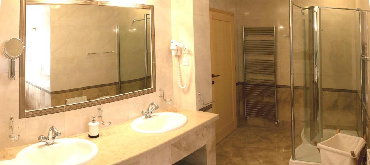 Vila Albatros Bed & Breakfast Rovinj Eksteriør bilde